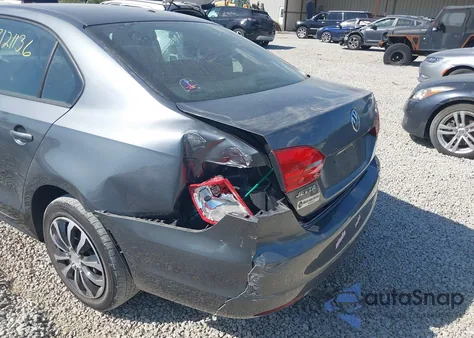 2012 Volkswagen Jetta 2.0L S z USA, uszkodzony, nr VIN 3VW2K7AJ1CM330540